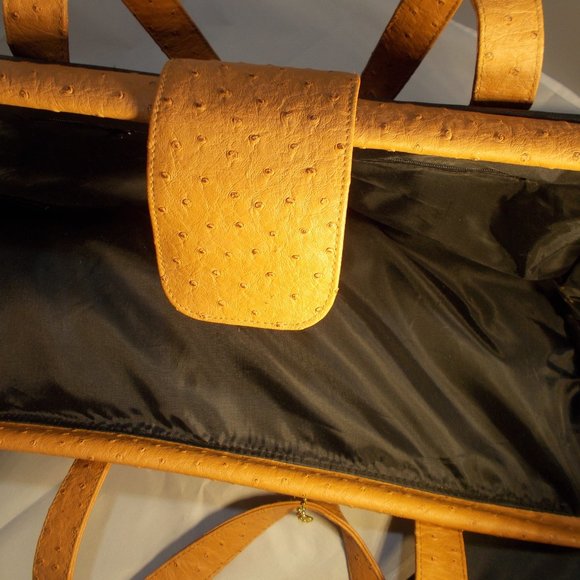 EUC Vintage large black & brown duffel bag 20.5"x12.5" - Picture 5 of 6